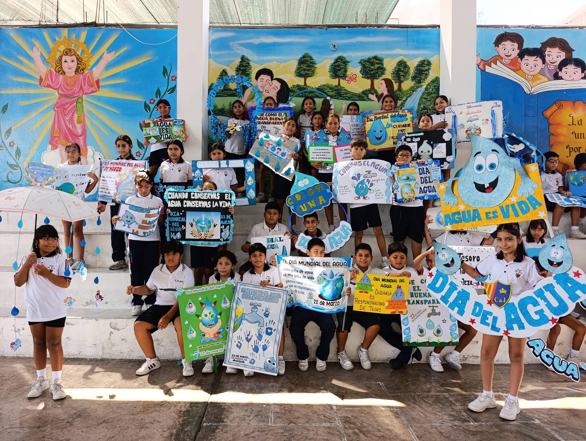 Estudiantes de Primaria
